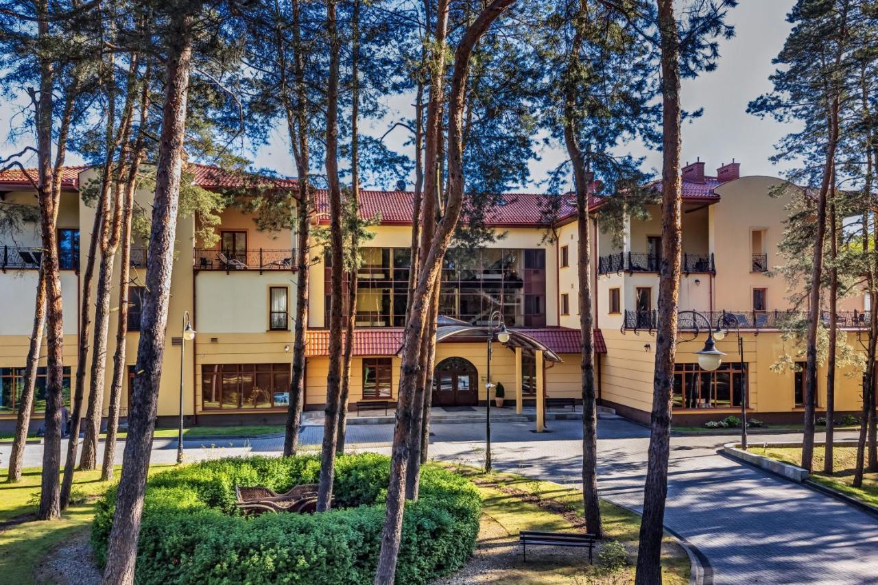 Hotel Pan Tadeusz Serock Exterior foto